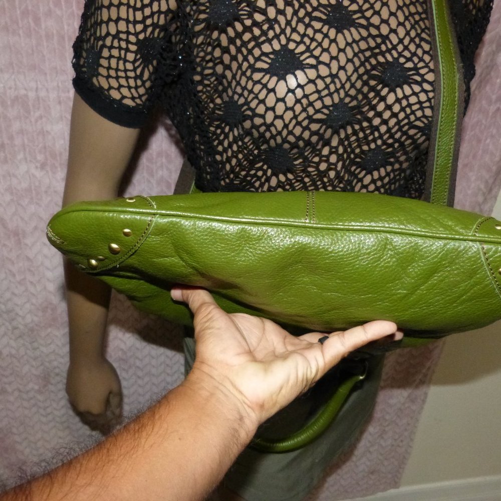 HANDMADE PEBBLED LEATHER CROSSBODY BAG..LIKE NEW - Picture 4 of 11